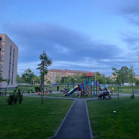 Universitatii Rooms Oradea Dış mekan fotoğraf